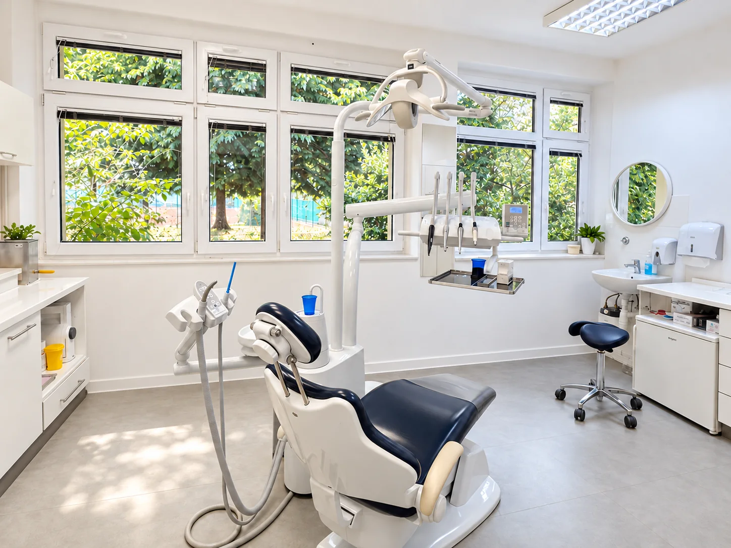 Interijer ordinacije dentalne medicine Izidora Miser